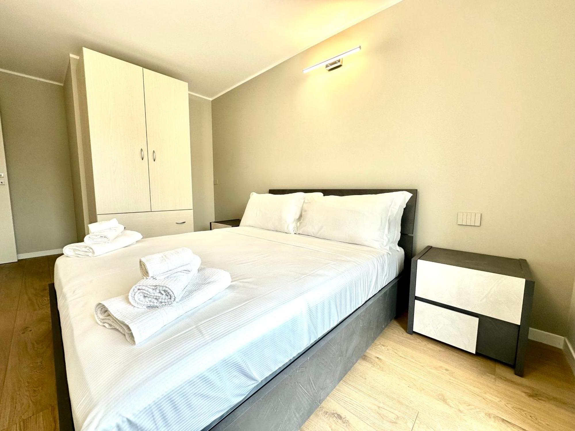 Be-C0 Sempione Luxury Apt Milano Esterno foto