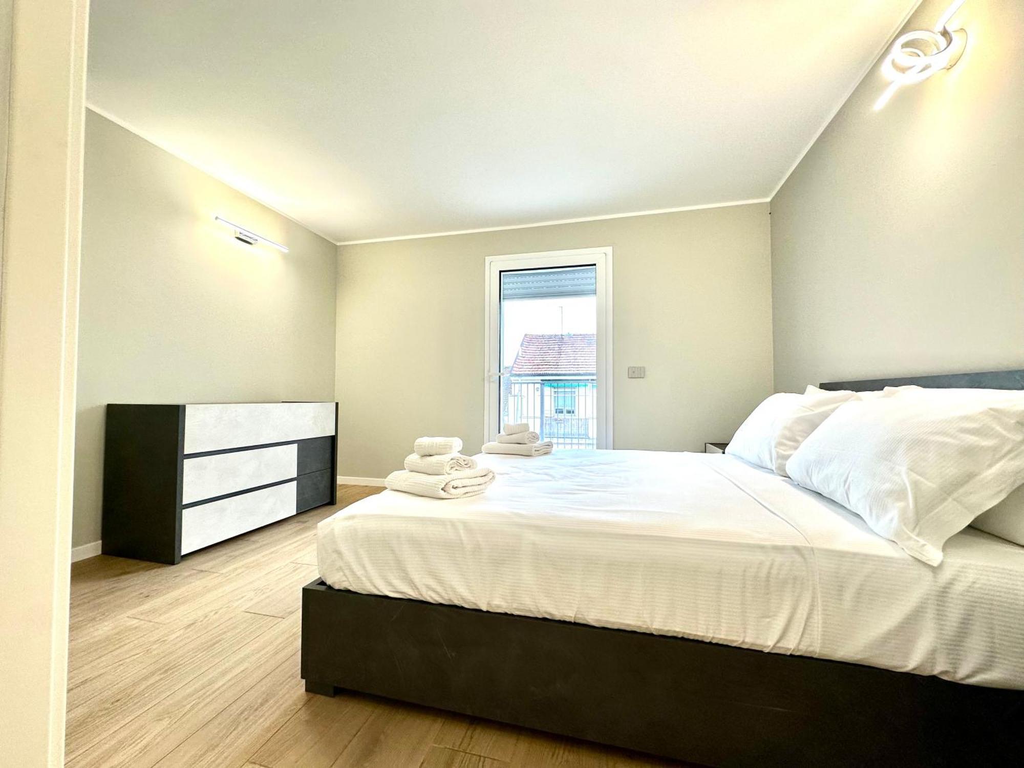 Be-C0 Sempione Luxury Apt Milano Esterno foto