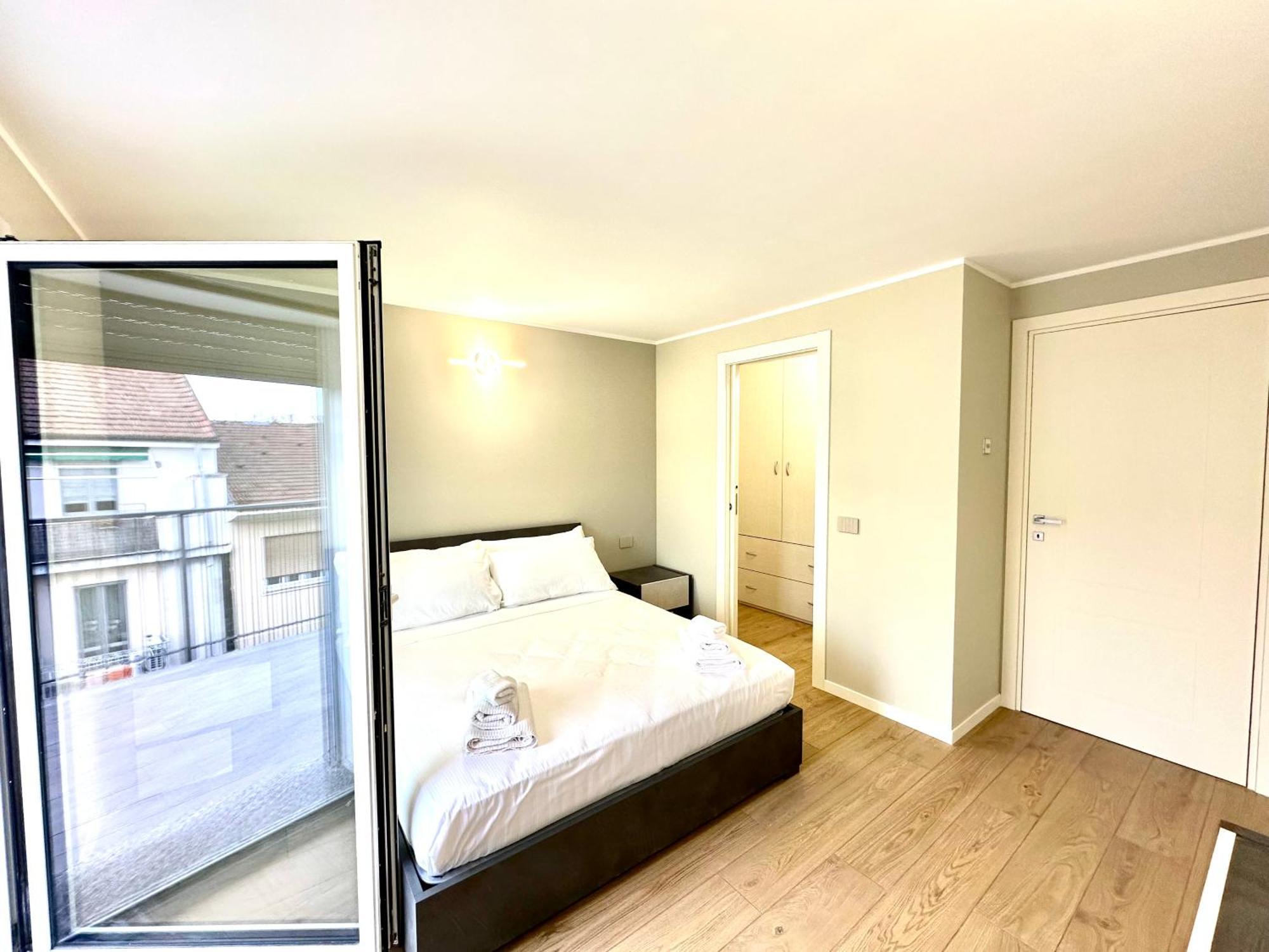 Be-C0 Sempione Luxury Apt Milano Esterno foto